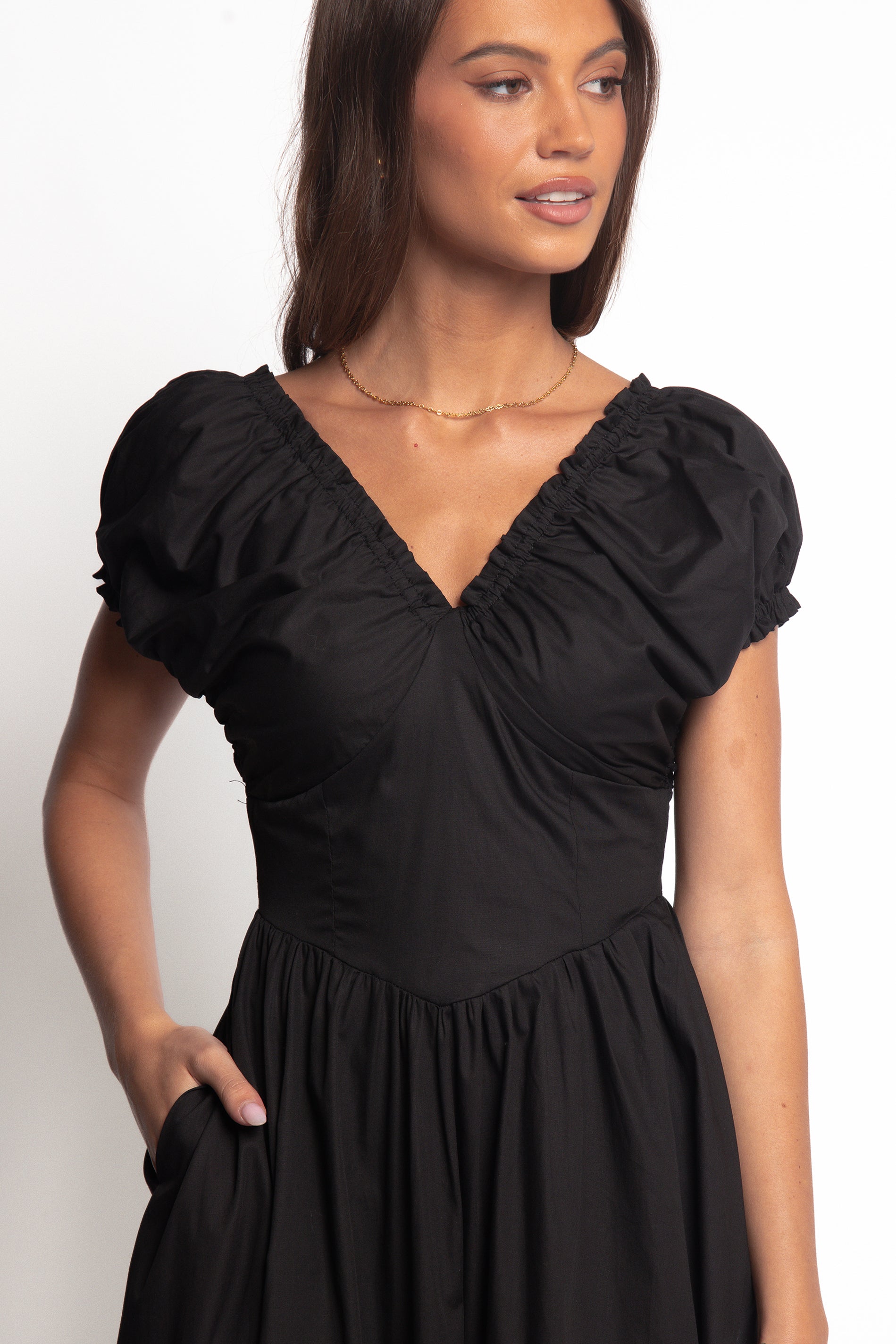 Larson Midi Dress - Black